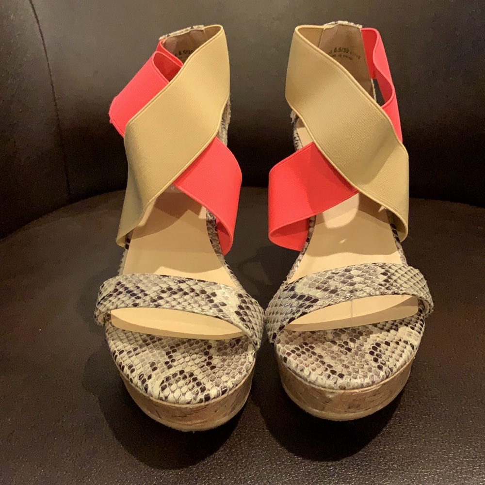 Chinese Laundry brand Wedges Colorblock Snakeskin